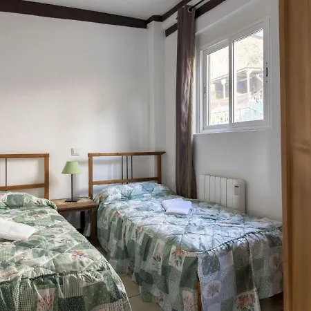 Alluring Holiday In Cutiellos With Swimming Pool Belmonte De Miranda