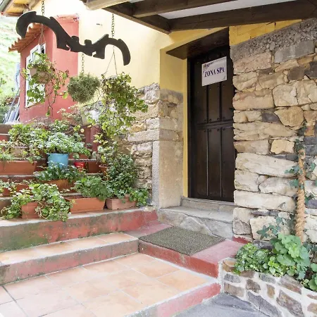 Alluring Holiday In Cutiellos With Swimming Pool Belmonte De Miranda